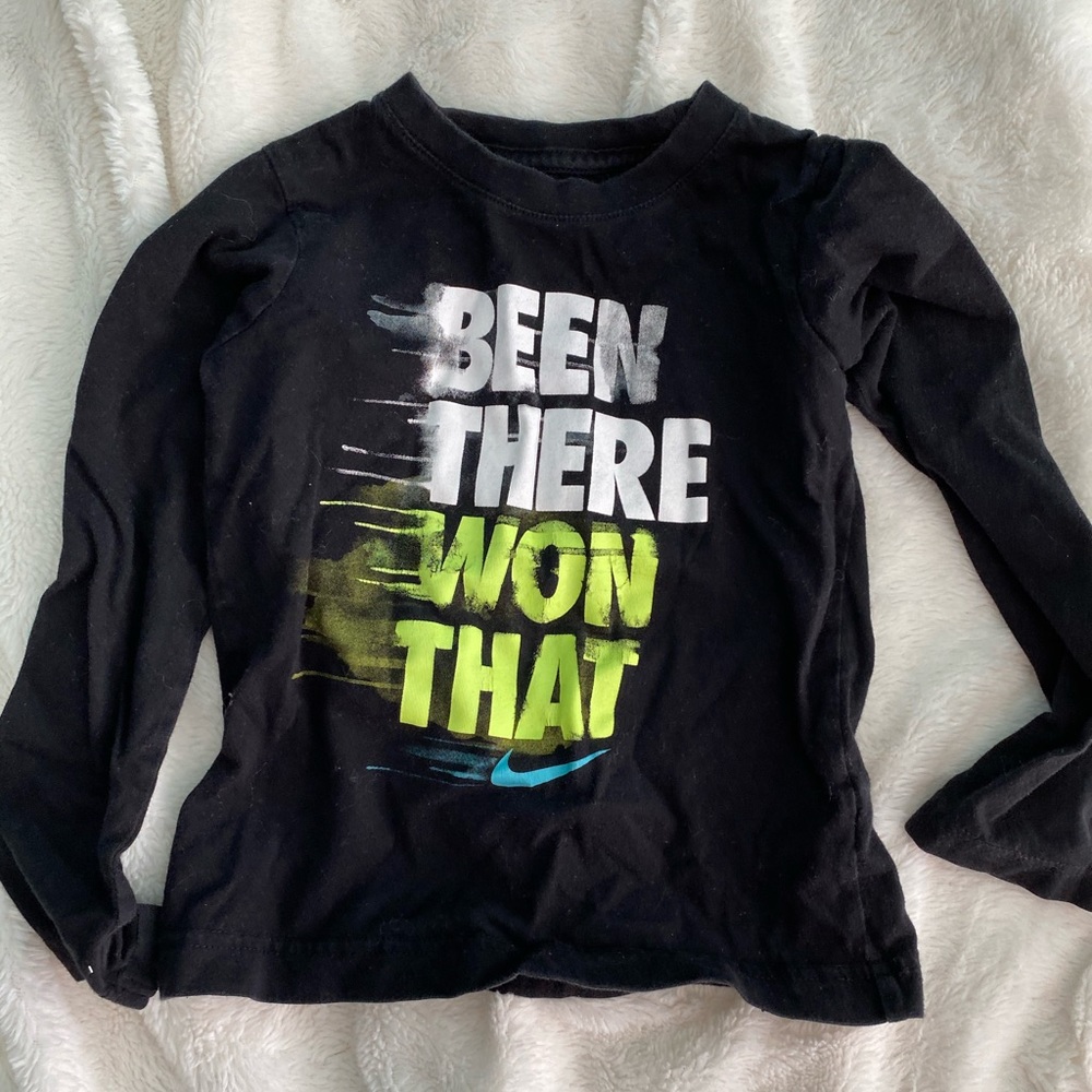 Nike boys long sleeve.